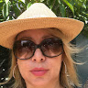 Meet your Posher, Lisa